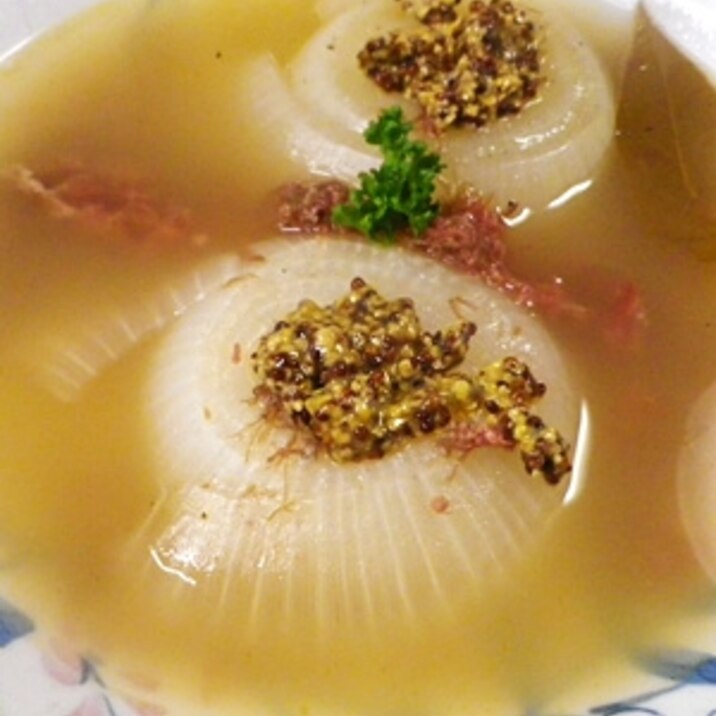 トロトロ玉ねぎコンビーフのマスタードスープ